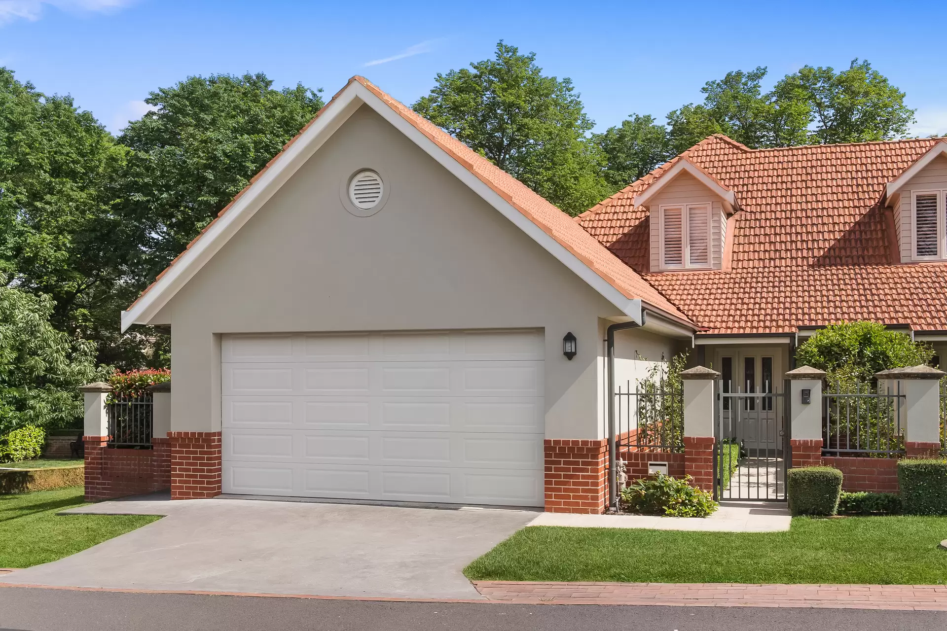 1/29 Yean Street, Burradoo Sold by Drew Lindsay Sotheby's International Realty - image 1