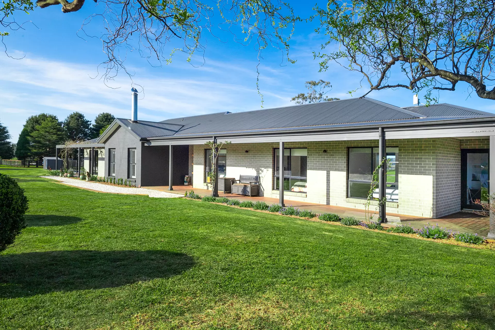 183 Ringwood Road, Exeter Sold by Drew Lindsay Sotheby's International Realty - image 4
