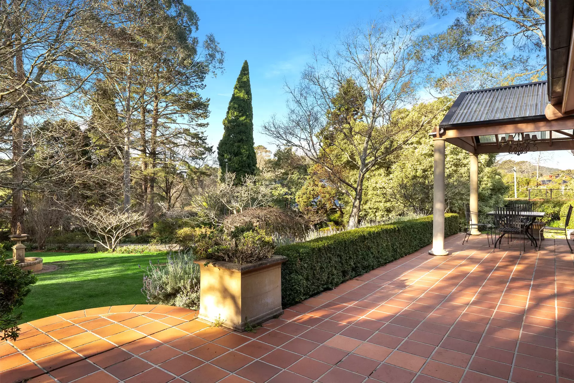 38 Centennial Road, Bowral Sold by Drew Lindsay Sotheby's International Realty - image 4