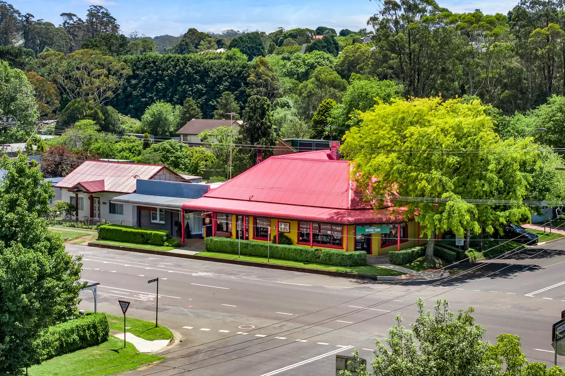 42 Hoddle Street, Robertson Sold by Drew Lindsay Sotheby's International Realty - image 3