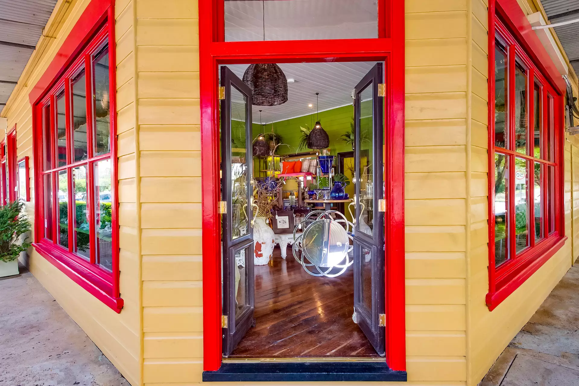 42 Hoddle Street, Robertson Sold by Drew Lindsay Sotheby's International Realty - image 4