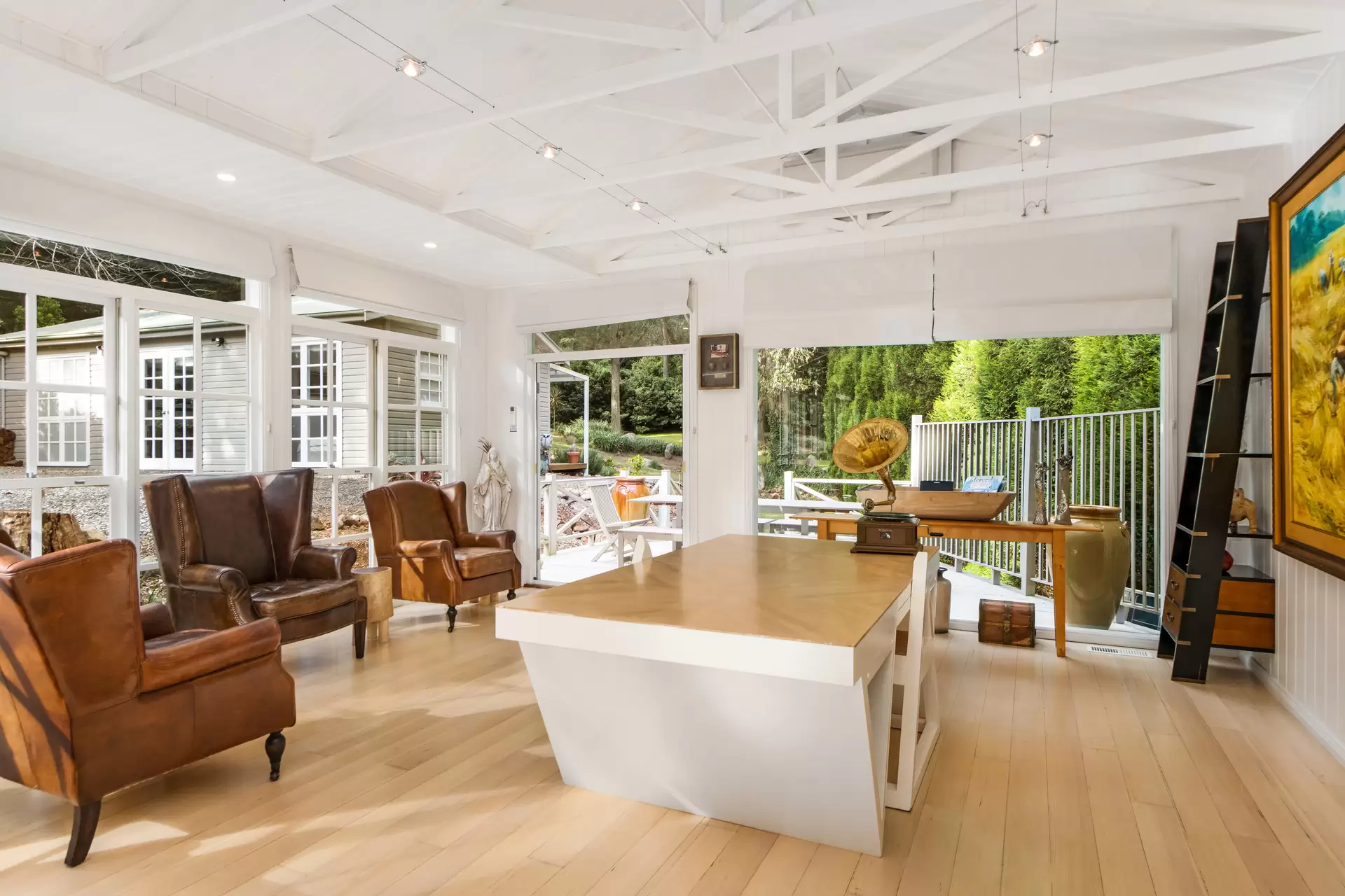 Bowral Sold by Drew Lindsay Sotheby's International Realty - image 5
