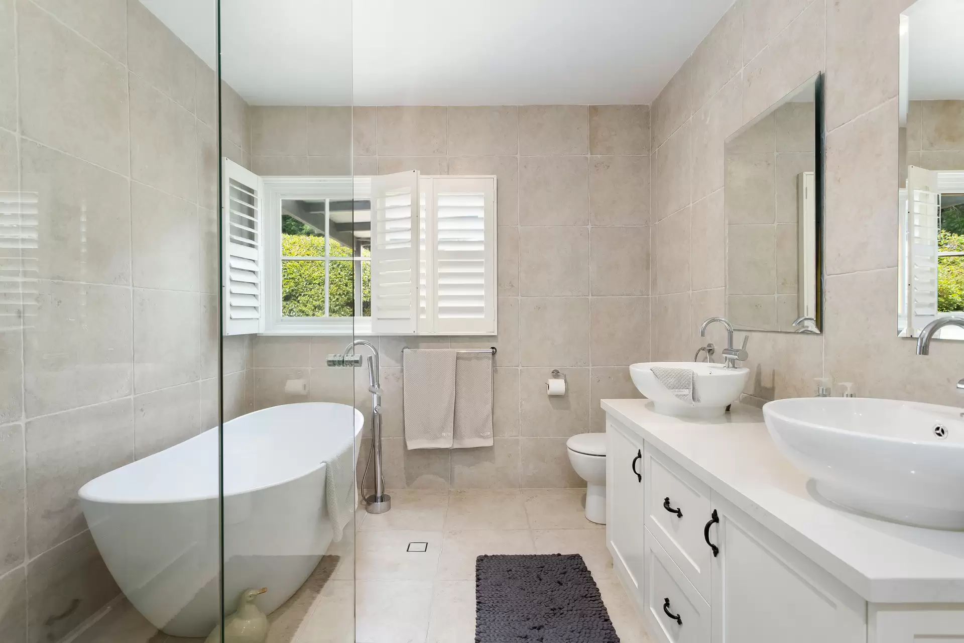 Avoca Sold by Drew Lindsay Sotheby's International Realty - image 16