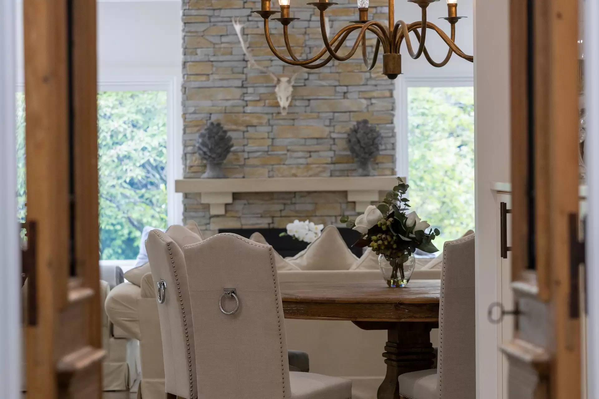 Avoca Sold by Drew Lindsay Sotheby's International Realty - image 5