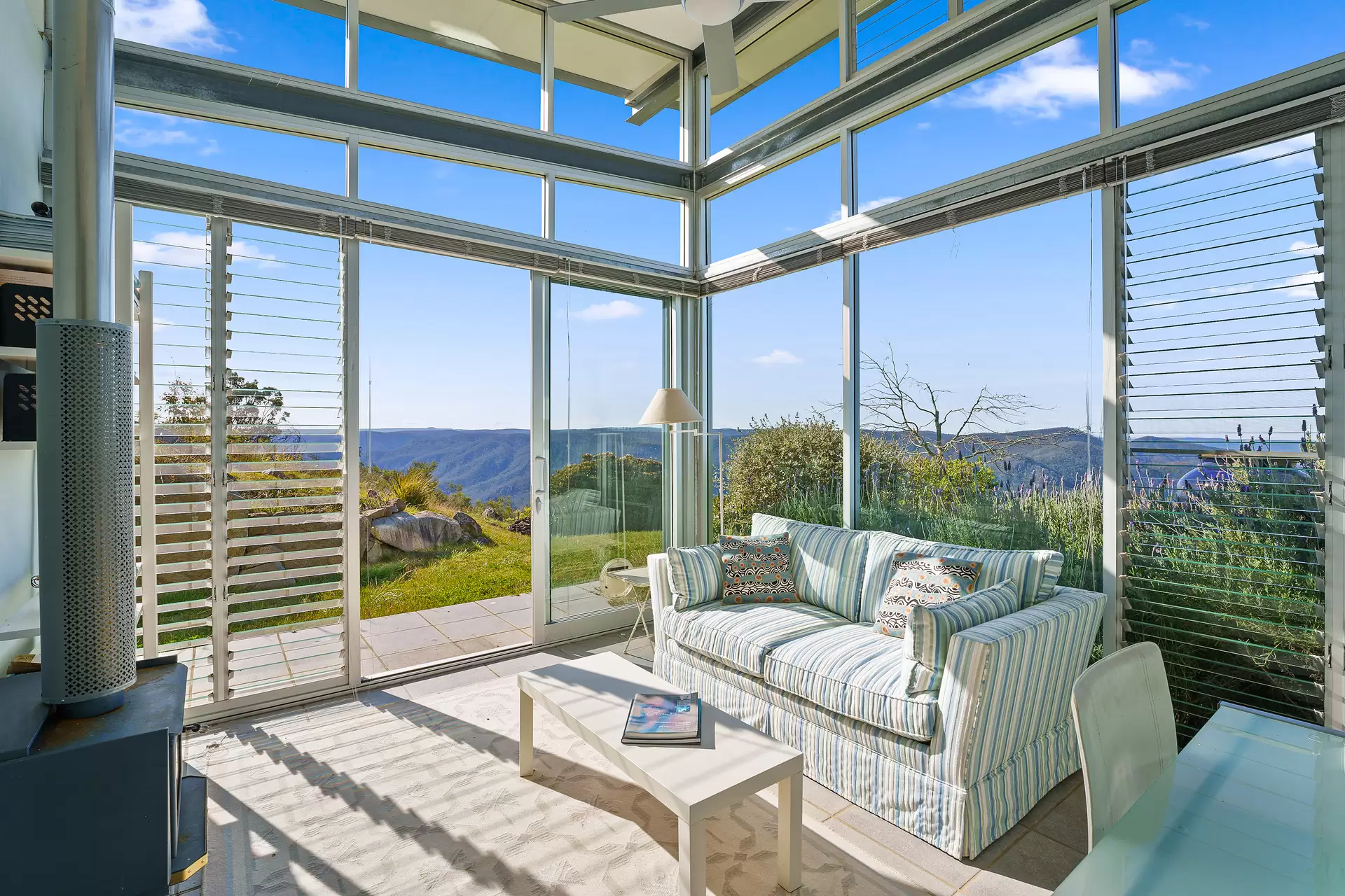 Bullio Sold by Drew Lindsay Sotheby's International Realty - image 11