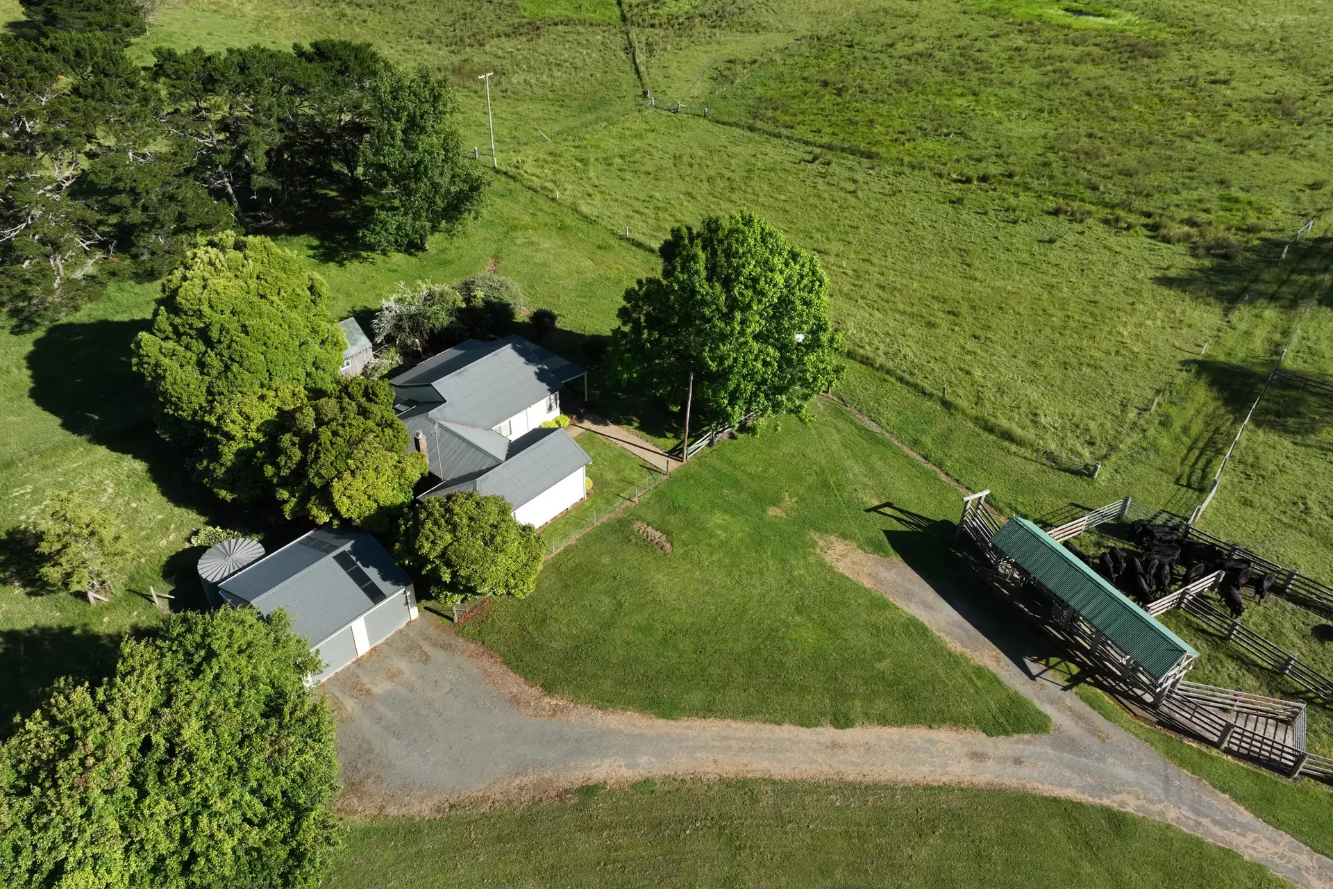 100 Sproules Lane, Glenquarry Sold by Drew Lindsay Sotheby's International Realty - image 14