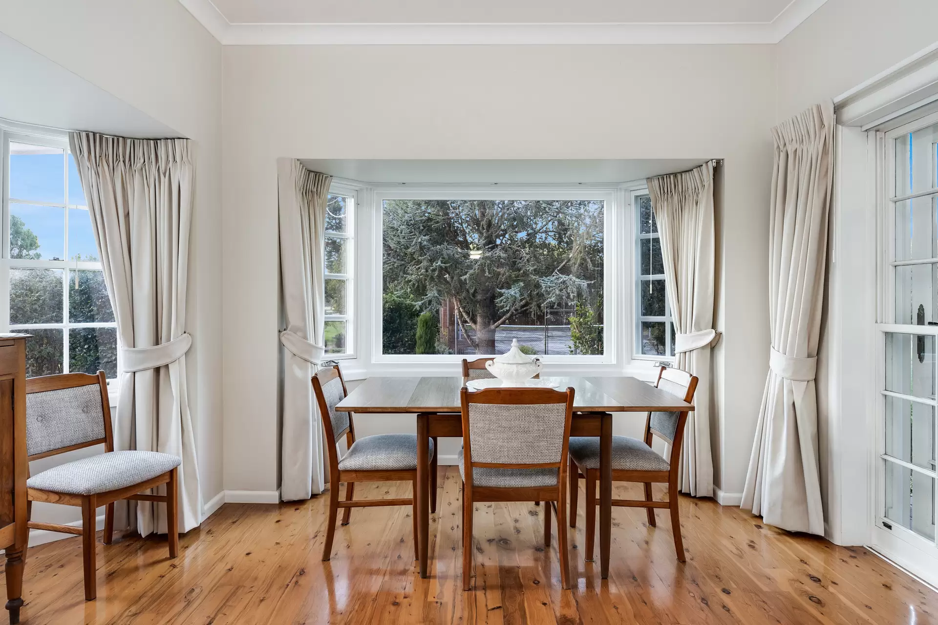 100 Sproules Lane, Glenquarry Sold by Drew Lindsay Sotheby's International Realty - image 10