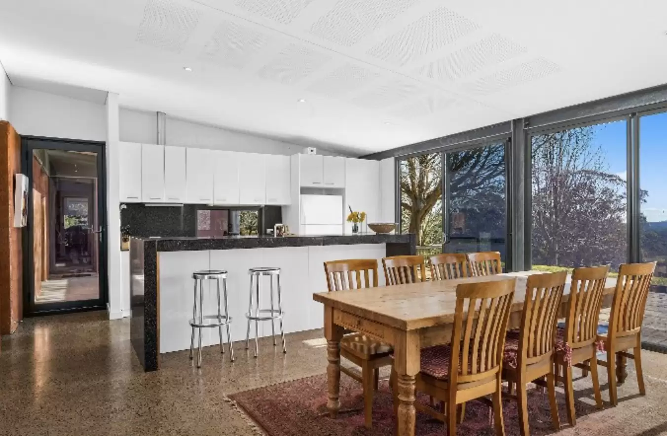 2040 Kangaloon Road, East Kangaloon Sold by Drew Lindsay Sotheby's International Realty - image 6