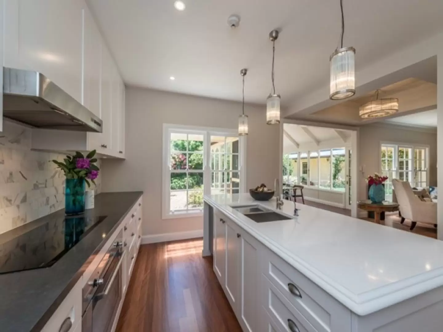 22 Werrington Street, Burradoo Sold by Drew Lindsay Sotheby's International Realty - image 14