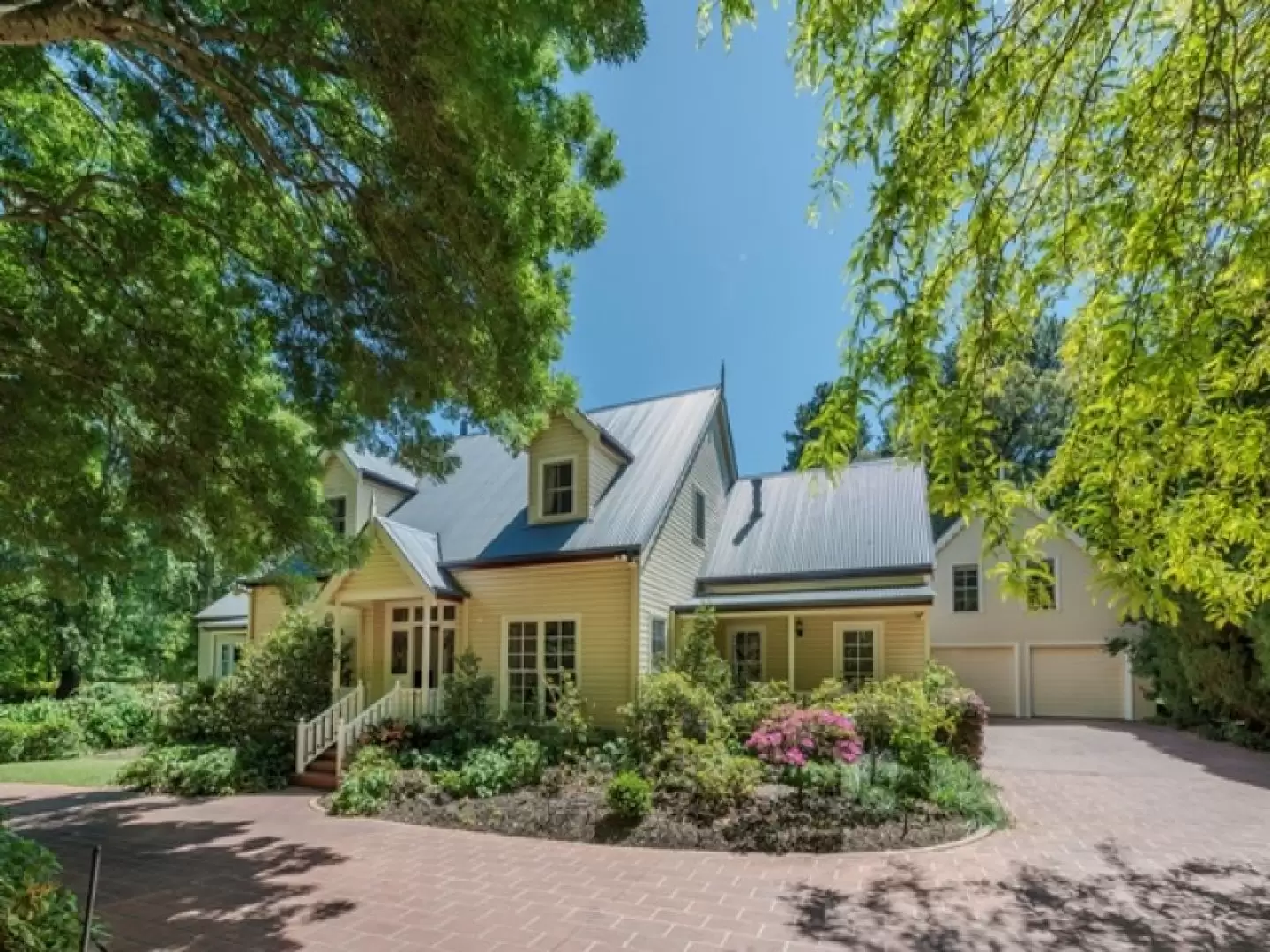 22 Werrington Street, Burradoo Sold by Drew Lindsay Sotheby's International Realty - image 3