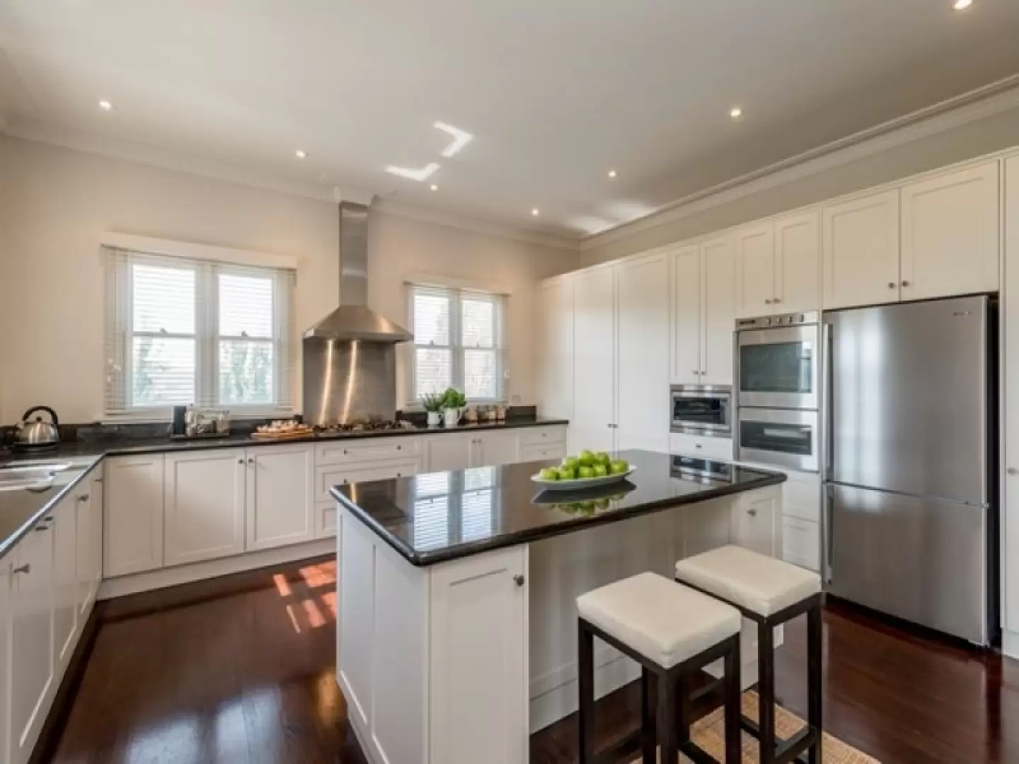 Exeter Sold by Drew Lindsay Sotheby's International Realty - image 7