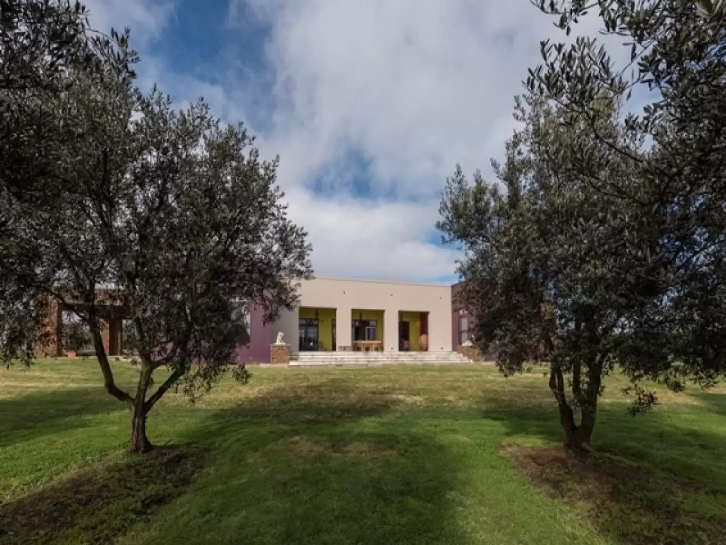 Exeter Sold by Drew Lindsay Sotheby's International Realty - image 18