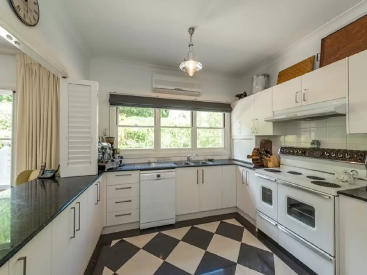 Lot 6 McEvilly Road, Robertson Sold by Drew Lindsay Sotheby's International Realty - image 10