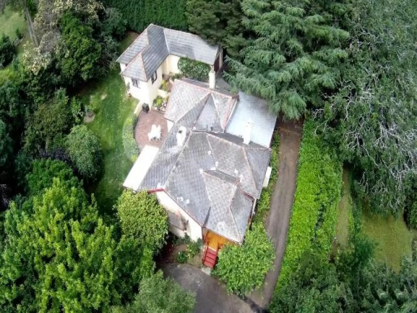 32 Queen Street, Bowral Sold by Drew Lindsay Sotheby's International Realty - image 2