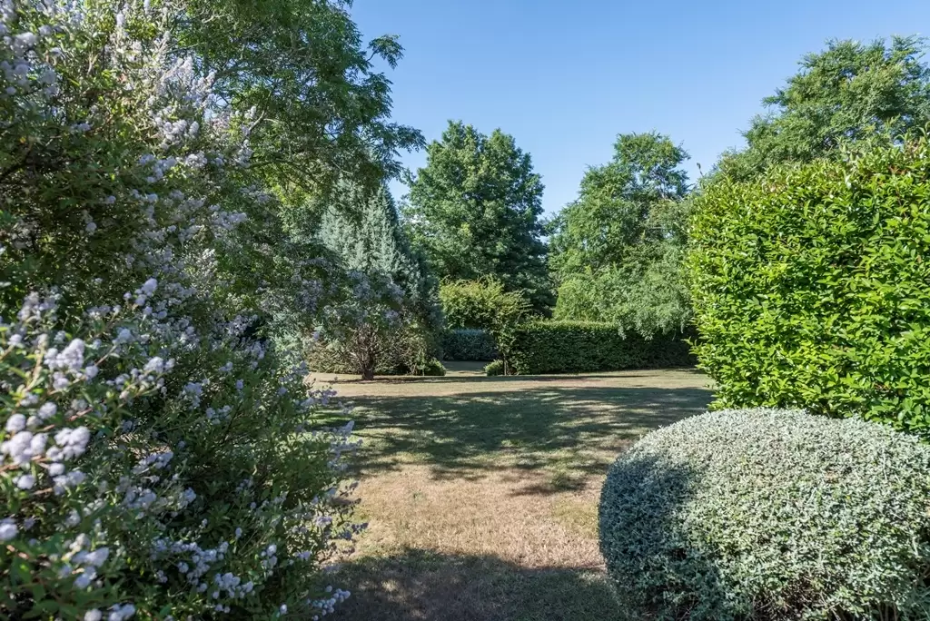 Exeter Sold by Drew Lindsay Sotheby's International Realty - image 17
