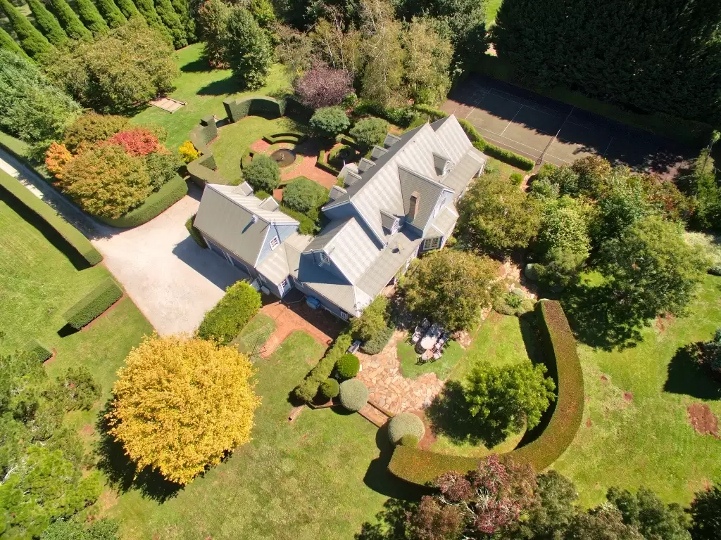 Exeter Sold by Drew Lindsay Sotheby's International Realty - image 18
