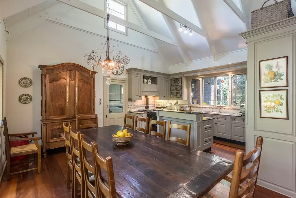 Exeter Sold by Drew Lindsay Sotheby's International Realty - image 8
