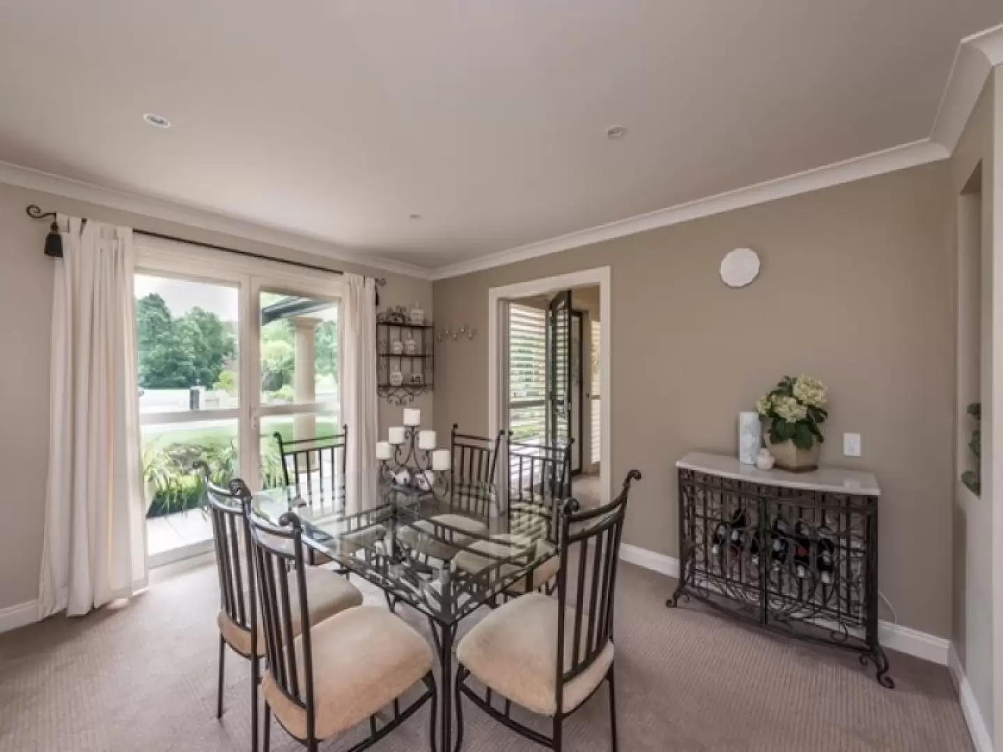 58 Centennial Road, Bowral Sold by Drew Lindsay Sotheby's International Realty - image 7