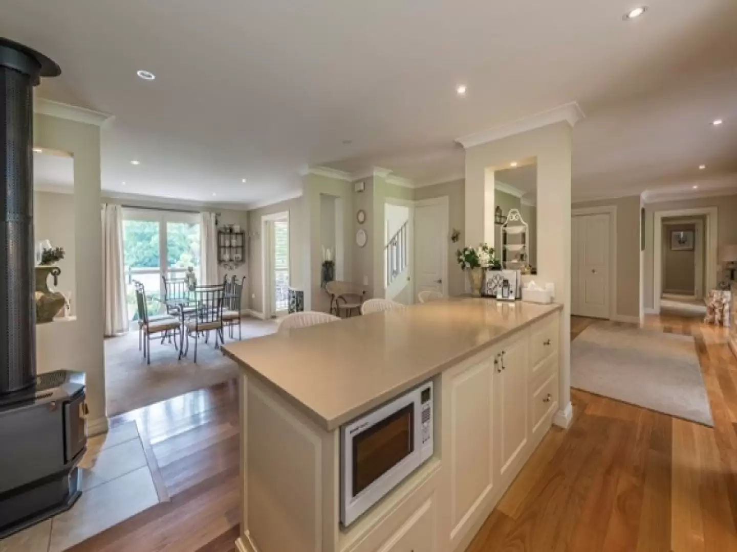 58 Centennial Road, Bowral Sold by Drew Lindsay Sotheby's International Realty - image 9