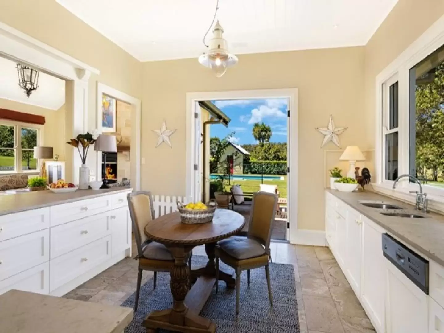 Bowral Sold by Drew Lindsay Sotheby's International Realty - image 6
