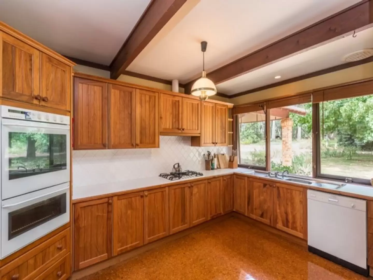 211 Sallys Corner Road, Sutton Forest Sold by Drew Lindsay Sotheby's International Realty - image 9