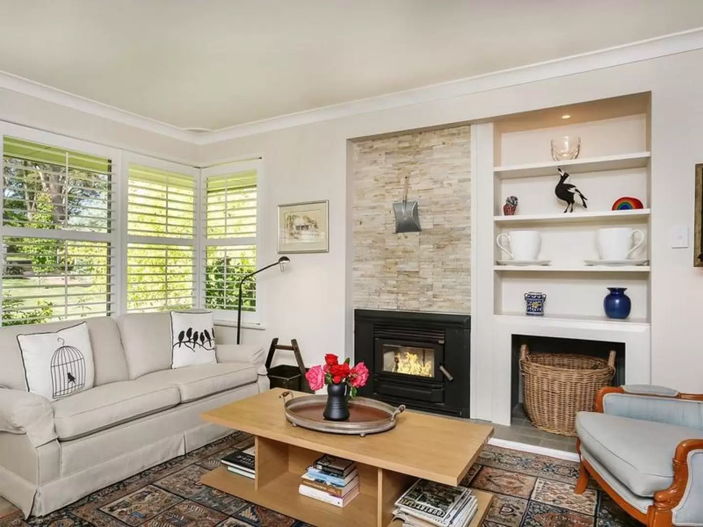 65 Mount Road, Bowral Sold by Drew Lindsay Sotheby's International Realty - image 5
