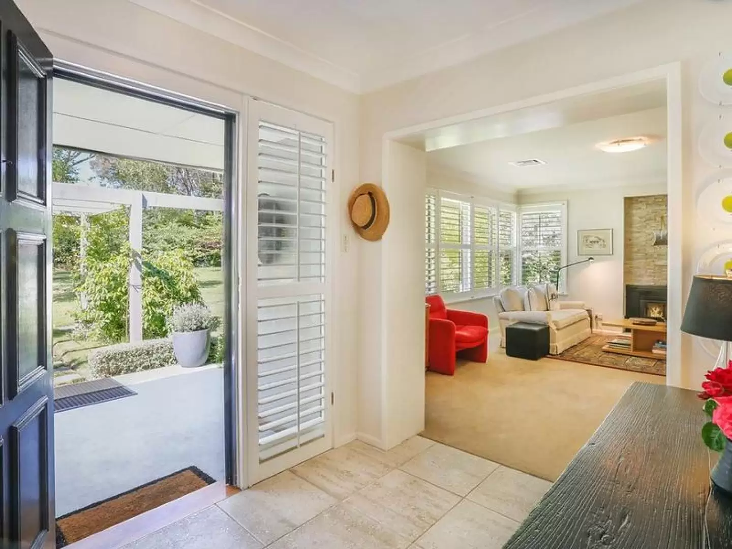 65 Mount Road, Bowral Sold by Drew Lindsay Sotheby's International Realty - image 4