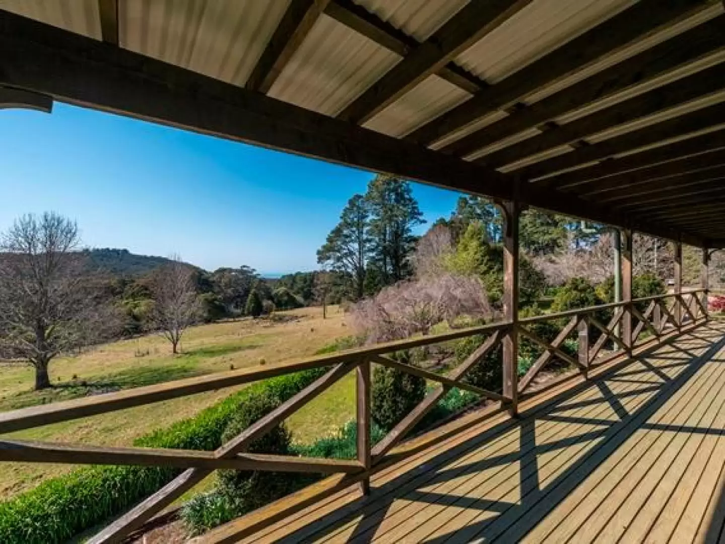 121 McGuinness Drive, Robertson Sold by Drew Lindsay Sotheby's International Realty - image 4