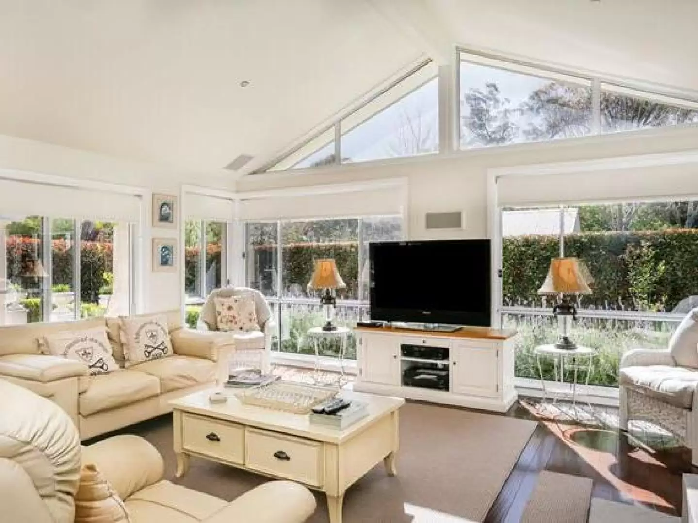 22a Charlotte Street, Burradoo Sold by Drew Lindsay Sotheby's International Realty - image 4