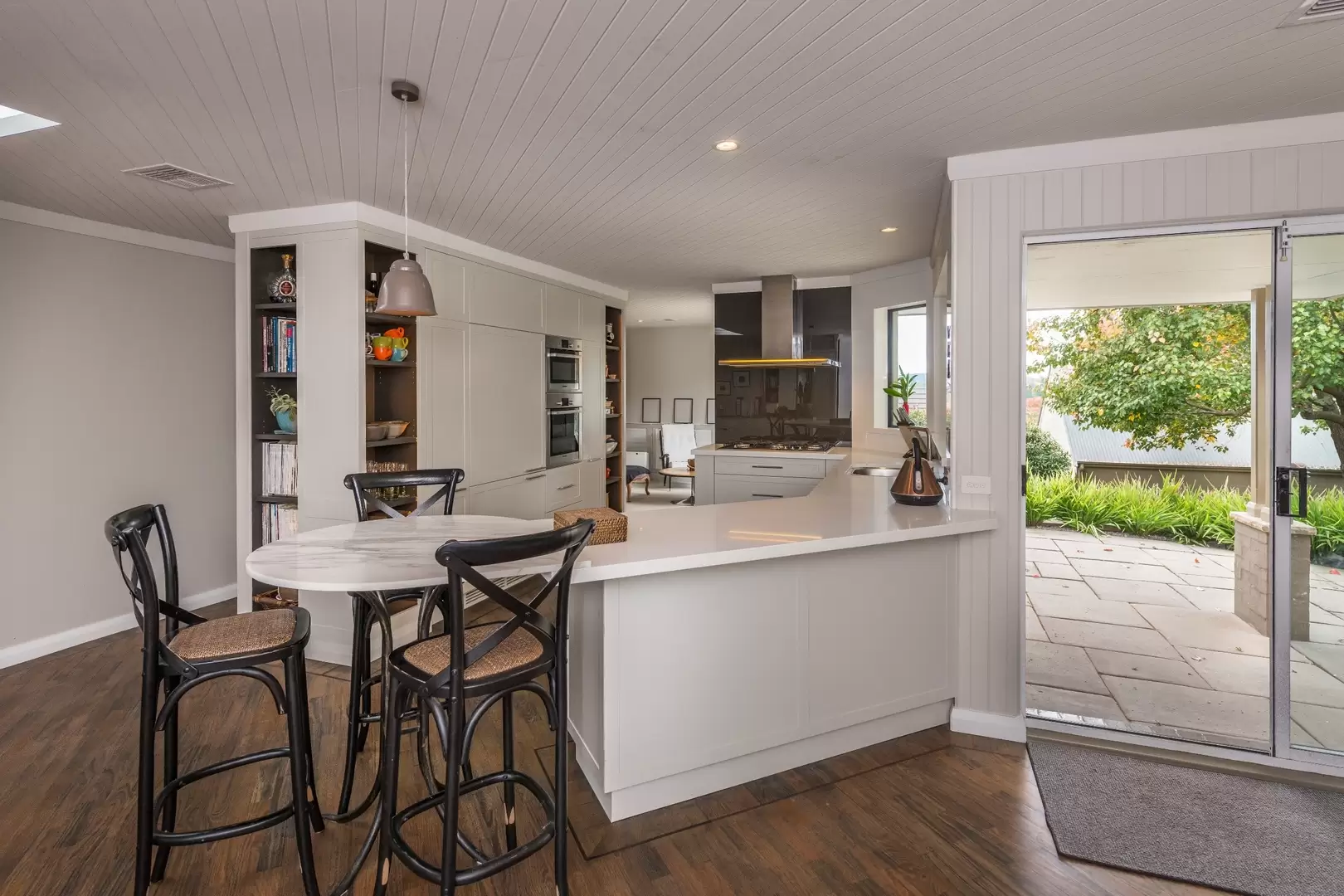 40 Mount Road, Bowral Sold by Drew Lindsay Sotheby's International Realty - image 7