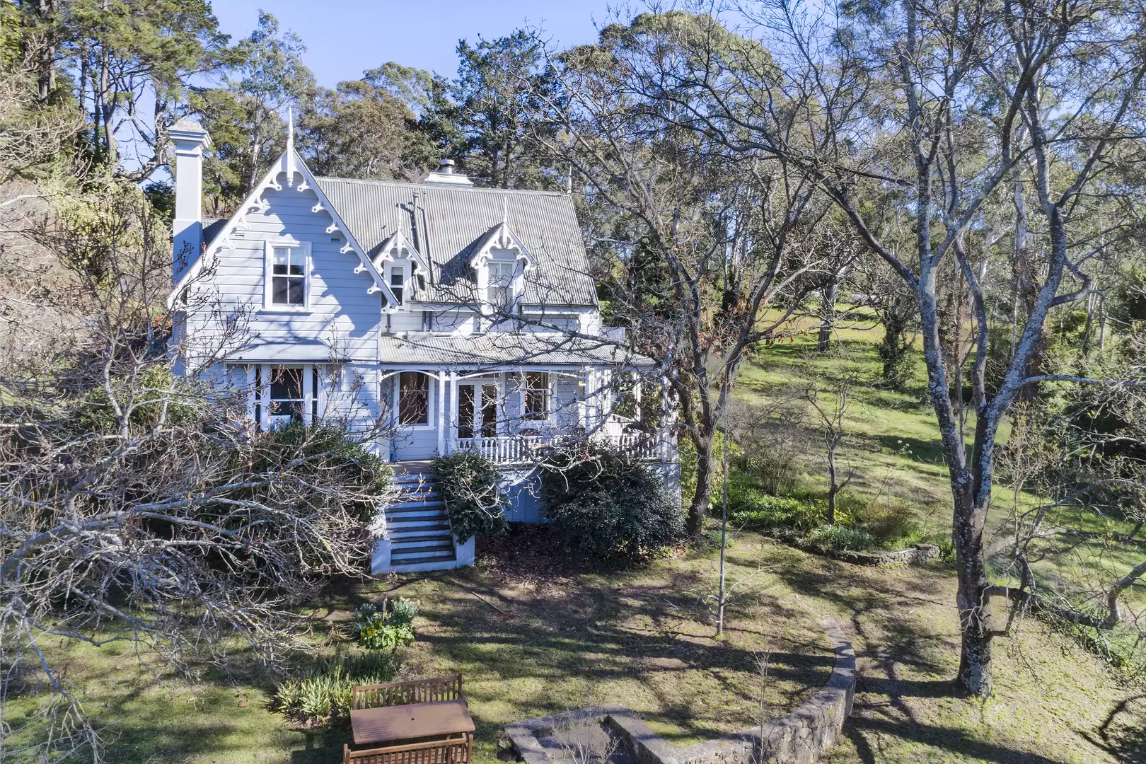 5 Crago Lane, Bowral Sold by Drew Lindsay Sotheby's International Realty - image 1