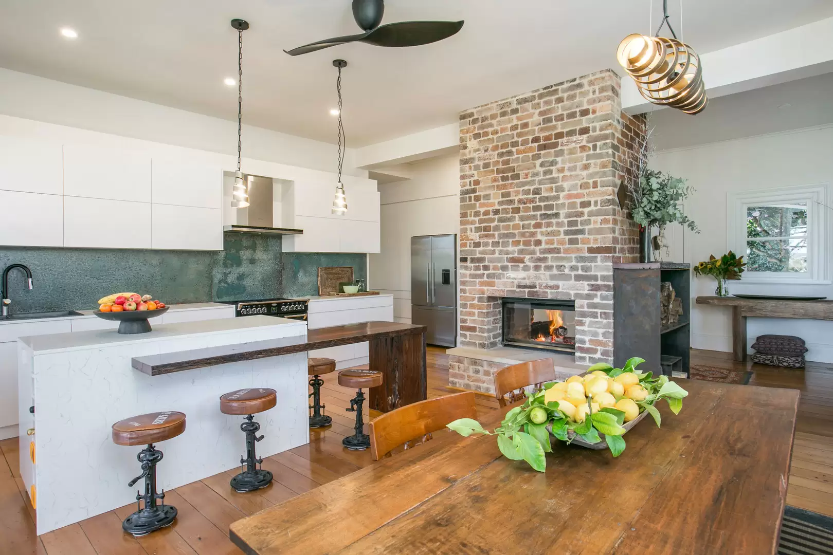 5 Crago Lane, Bowral Sold by Drew Lindsay Sotheby's International Realty - image 5
