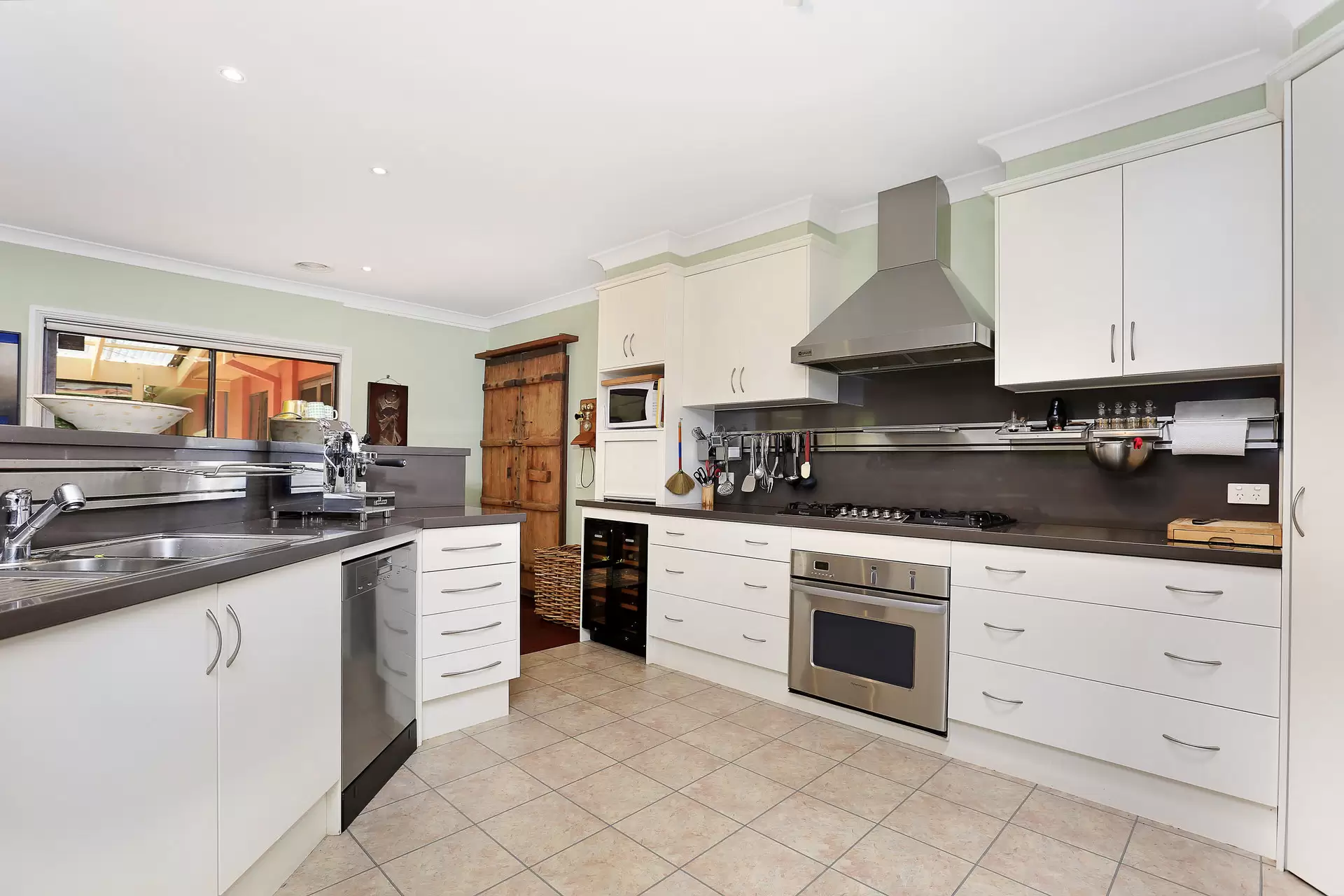 20 Sullivan Road, Burradoo Sold by Drew Lindsay Sotheby's International Realty - image 10