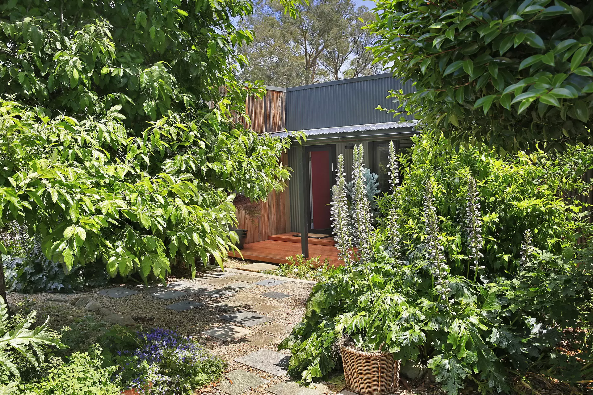 28 Spring Street, Mittagong Sold by Drew Lindsay Sotheby's International Realty - image 1