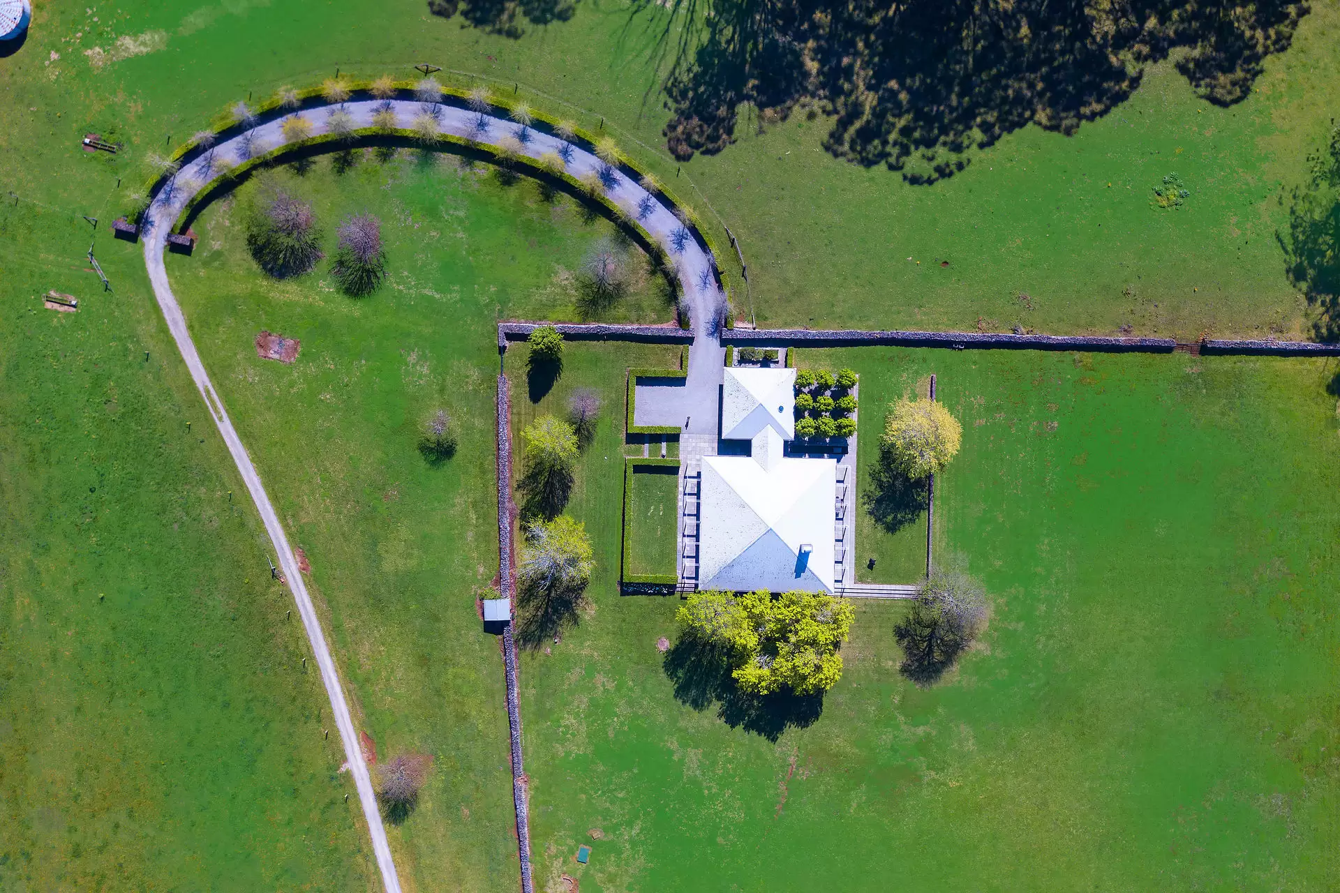 Wildes Meadow Sold by Drew Lindsay Sotheby's International Realty - image 16