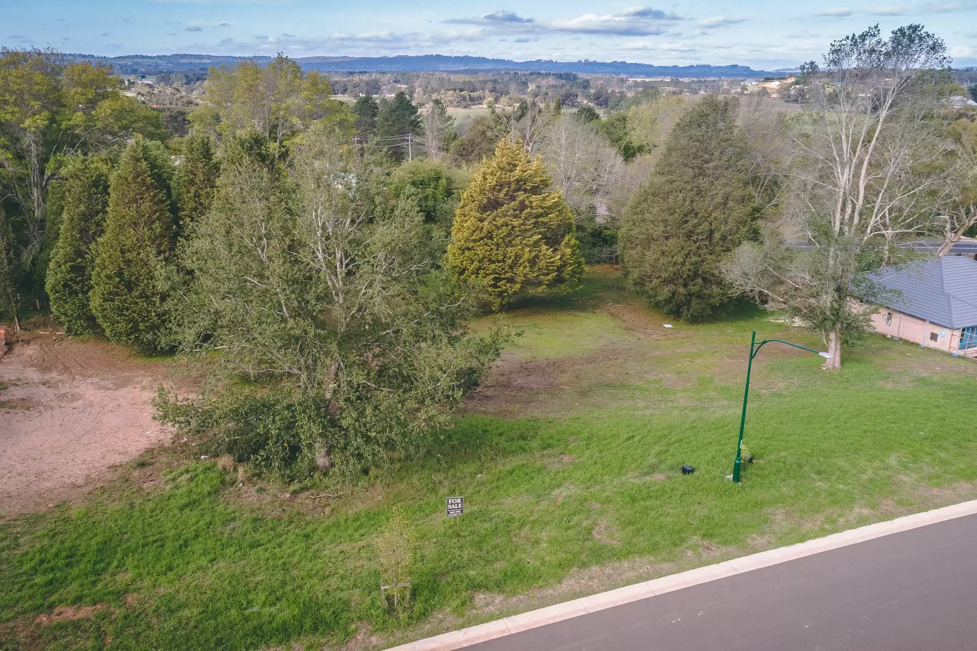 15 Torulosa Drive, Moss Vale Sold by Drew Lindsay Sotheby's International Realty - image 2