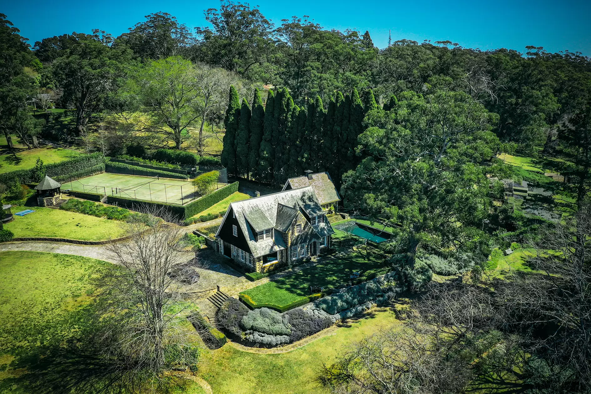 184 - 186 Oxley Drive, Mittagong Sold by Drew Lindsay Sotheby's International Realty - image 2