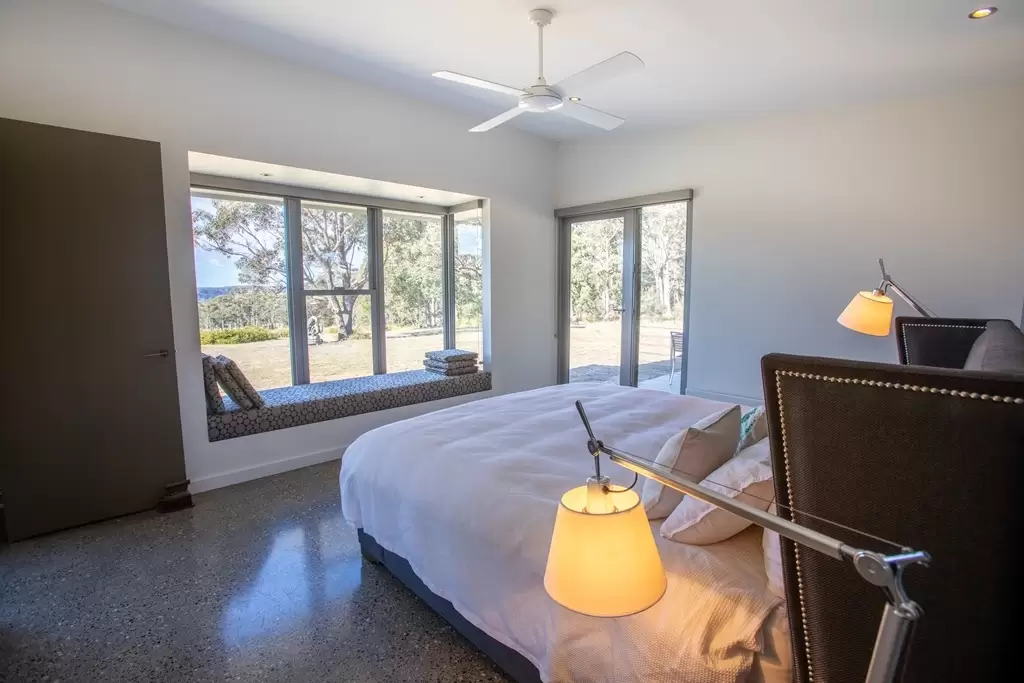Canyonleigh Sold by Drew Lindsay Sotheby's International Realty - image 7