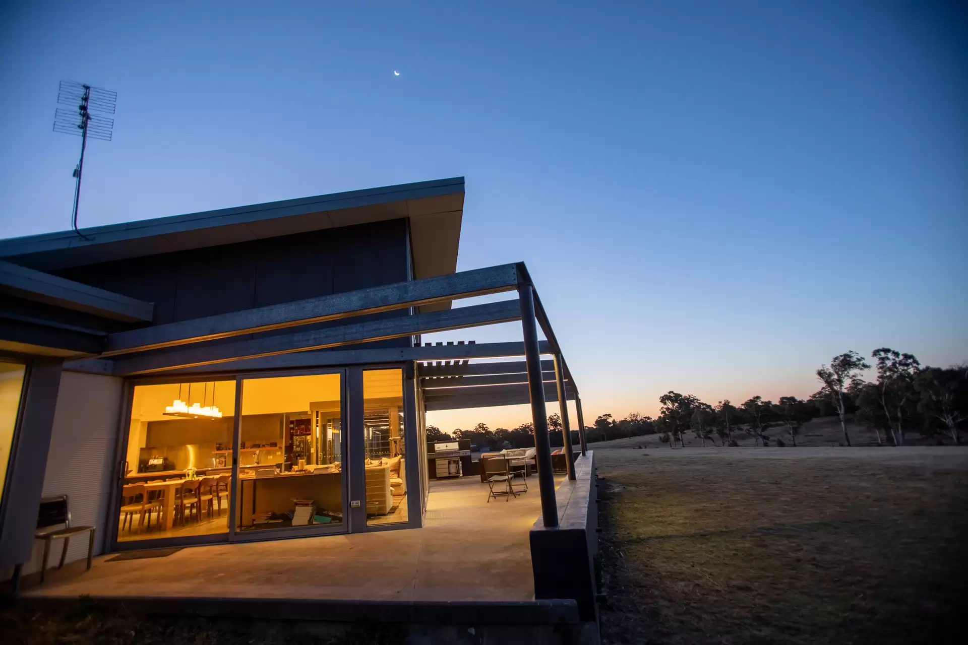 Canyonleigh Sold by Drew Lindsay Sotheby's International Realty - image 11