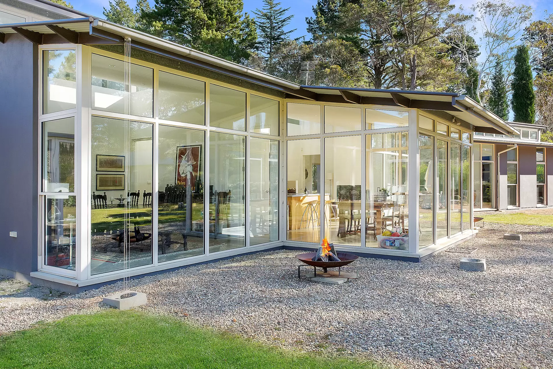 13 Holly Road, Burradoo Sold by Drew Lindsay Sotheby's International Realty - image 2