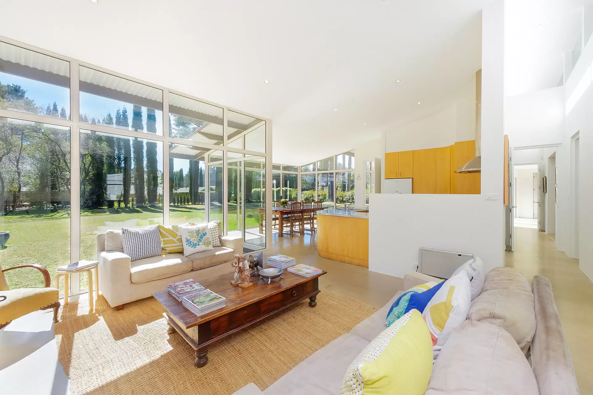 13 Holly Road, Burradoo Sold by Drew Lindsay Sotheby's International Realty - image 4