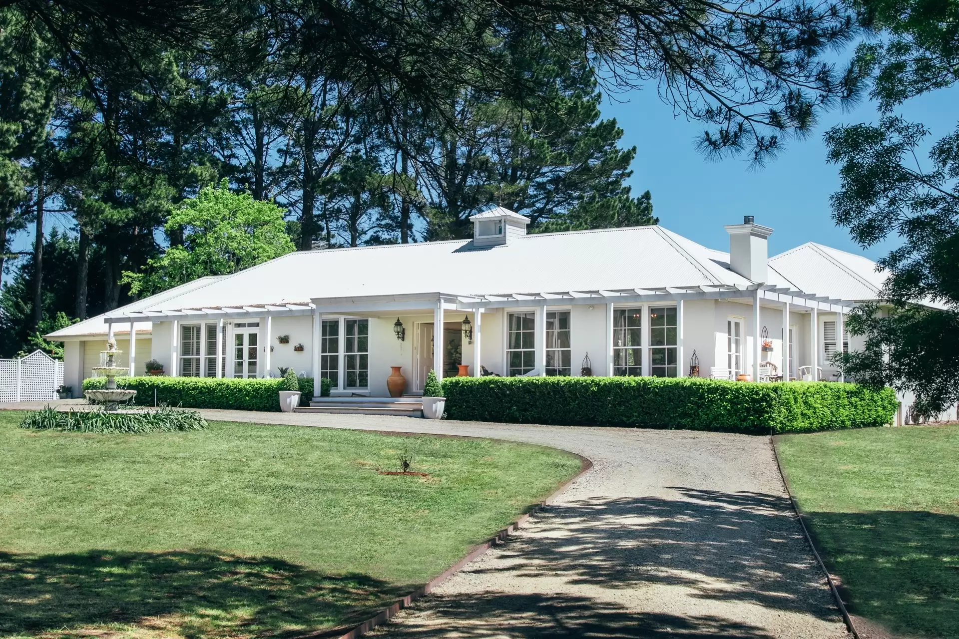 14 Devon Road, Exeter Sold by Drew Lindsay Sotheby's International Realty - image 1