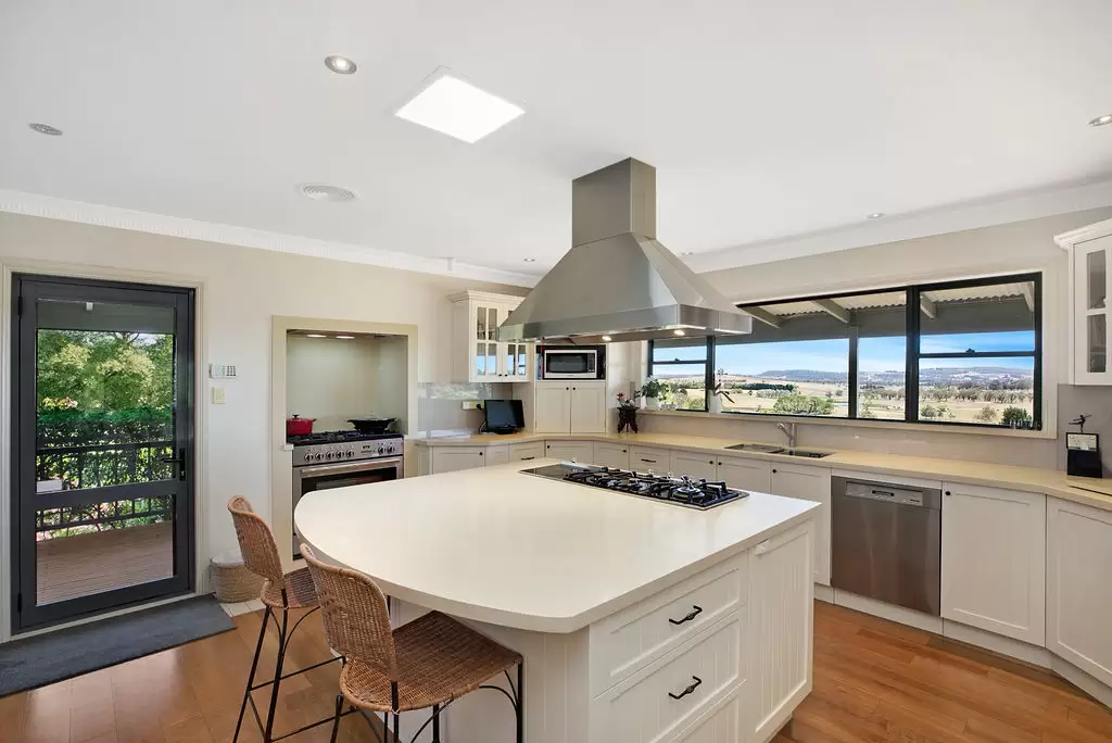 341 Oldbury Road, Sutton Forest Sold by Drew Lindsay Sotheby's International Realty - image 6