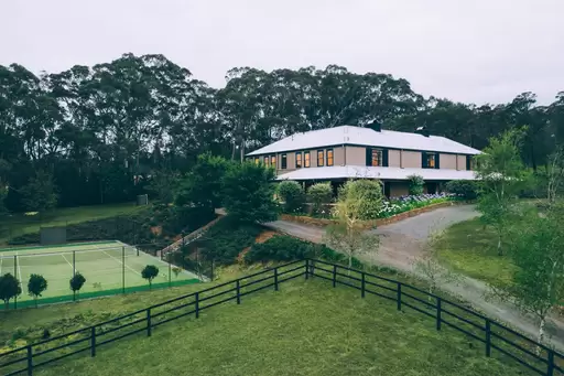 Bundanoon Sold by Drew Lindsay Sotheby's International Realty