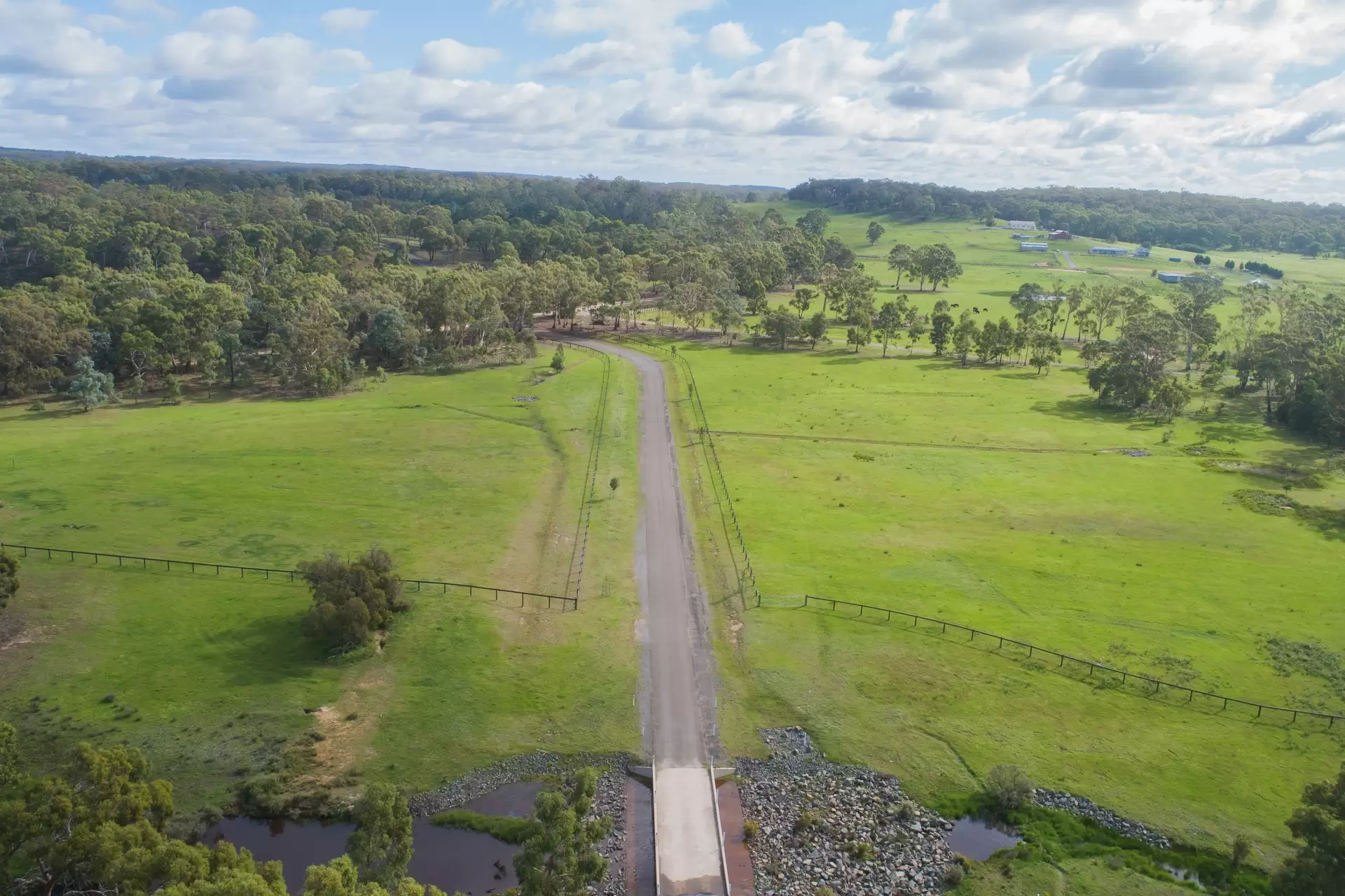 48 Myruna Drive, Marulan Sold by Drew Lindsay Sotheby's International Realty - image 5