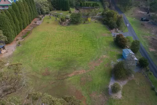 Bowral Sold by Drew Lindsay Sotheby's International Realty