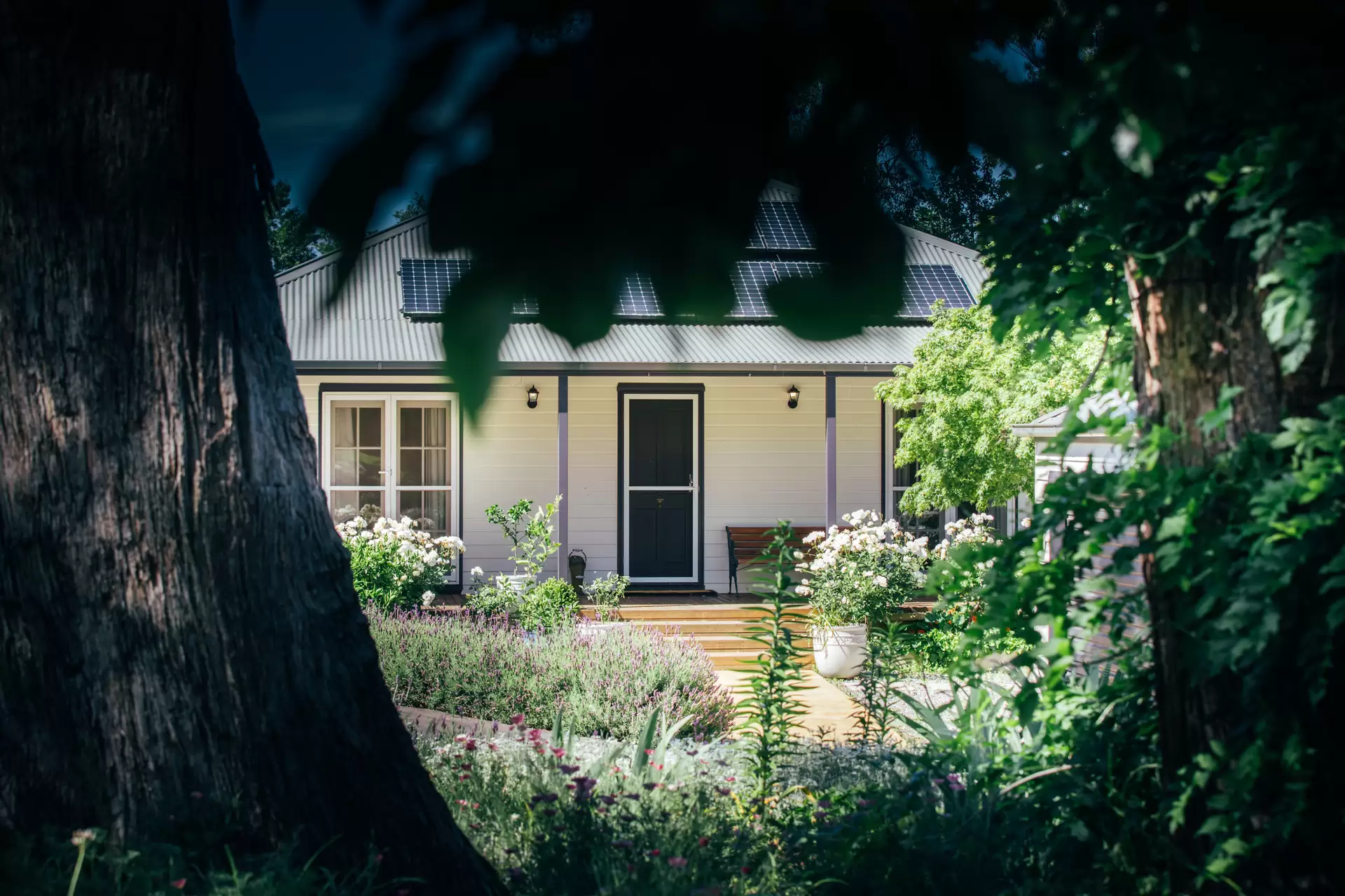 9 Apple Street, Berrima Sold by Drew Lindsay Sotheby's International Realty - image 2