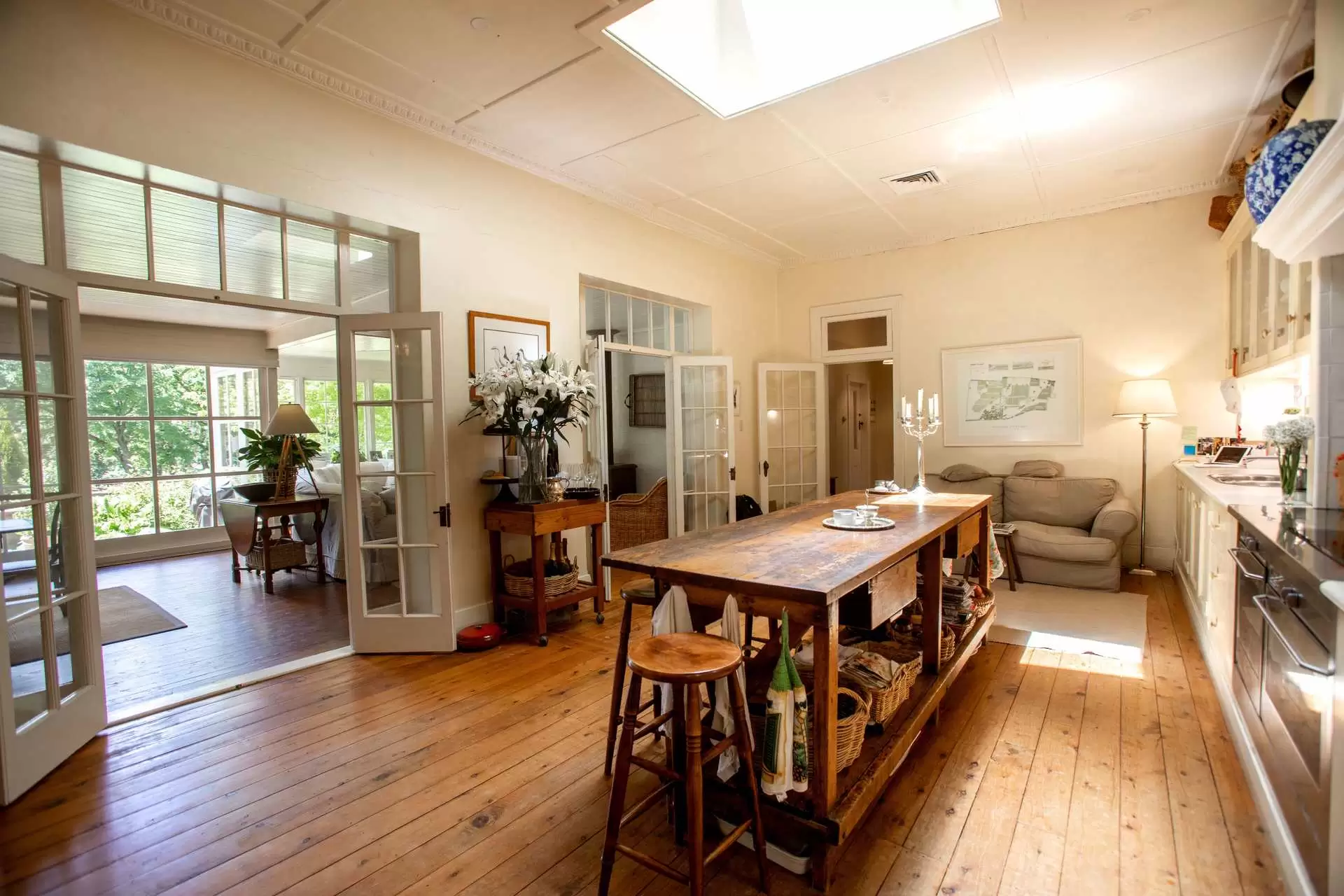 954 Icely Road, Orange Sold by Drew Lindsay Sotheby's International Realty - image 10