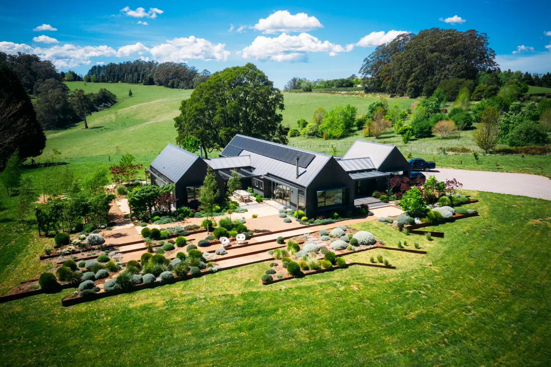 Wildes Meadow Sold by Drew Lindsay Sotheby's International Realty - image 5