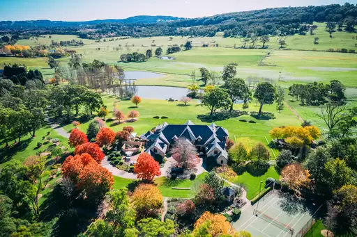 Bowral Sold by Drew Lindsay Sotheby's International Realty